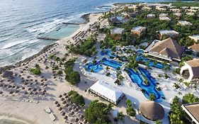 Bahia Principe Explore Akumal - All Inclusive